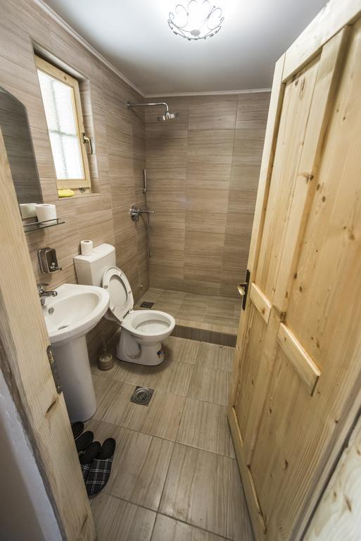 Gradacka Banja Brvnare Apartment ภายนอก รูปภาพ
