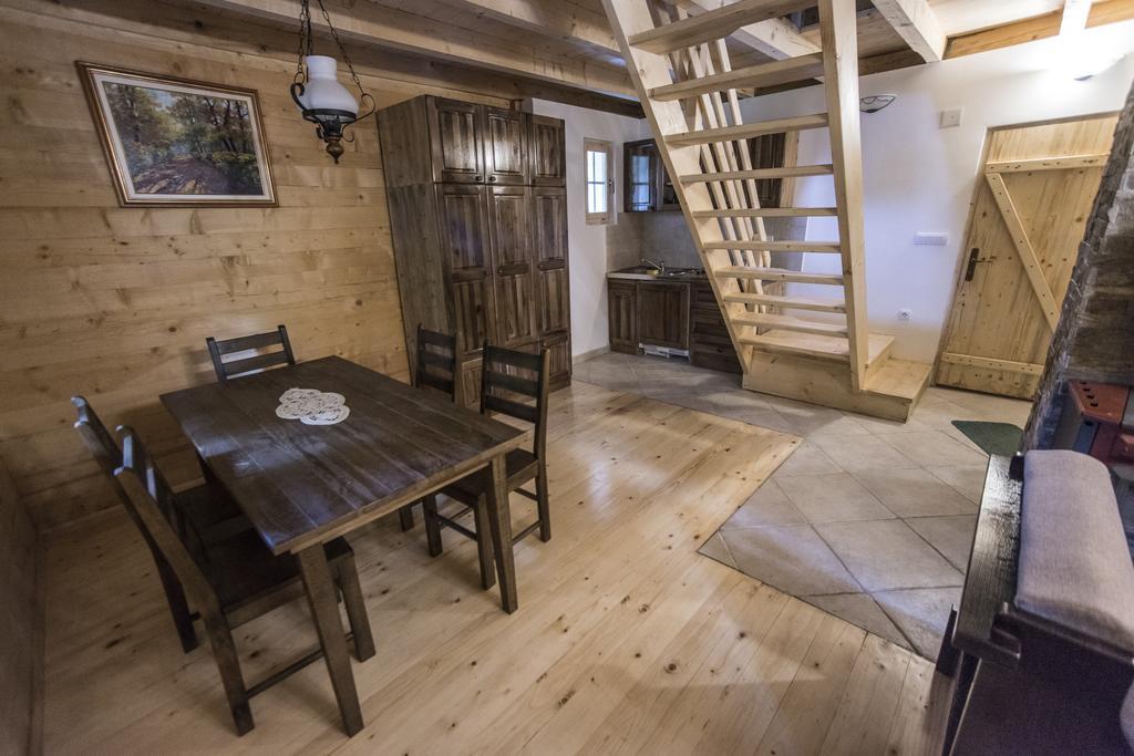Gradacka Banja Brvnare Apartment ภายนอก รูปภาพ